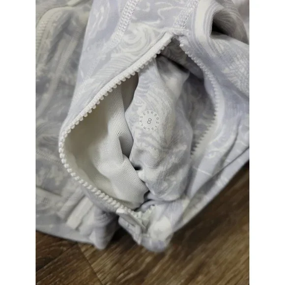Lululemon Define Jacket Full Zip Gray Pockets Women's 8 Vented Back Art Print